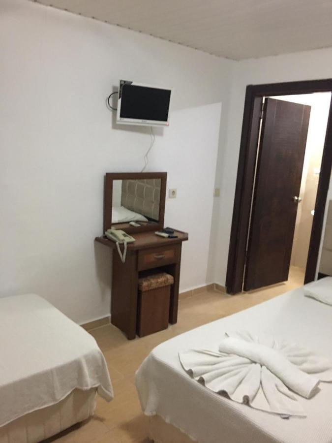 Ugur Beach Hotel Kemer Zewnętrze zdjęcie